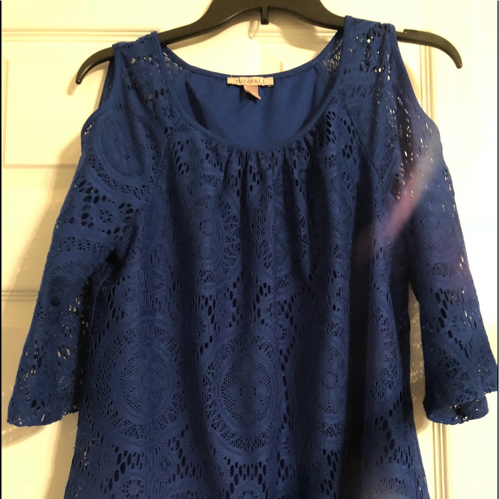 Women’s blouse